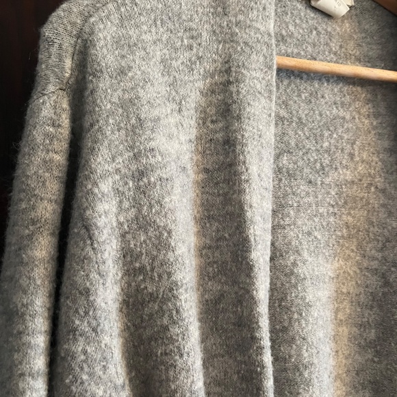 Cardigan - Picture 2 of 3